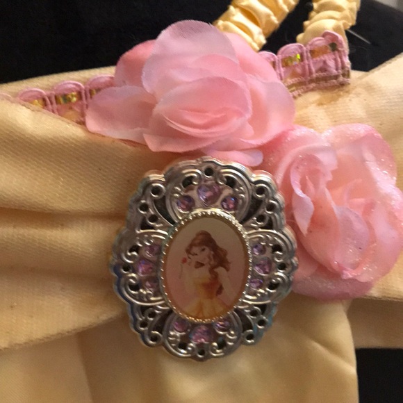 Disney - Belle from Beauty & the Beast Costume - Picture 3 of 8